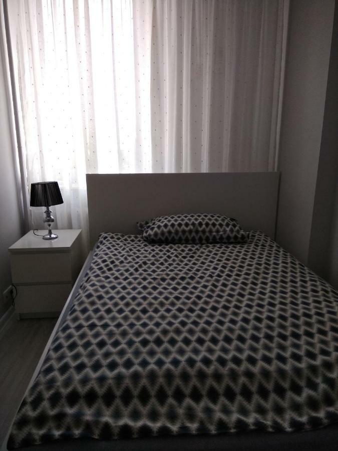 Apartment Plac Bankowy Варшава Экстерьер фото